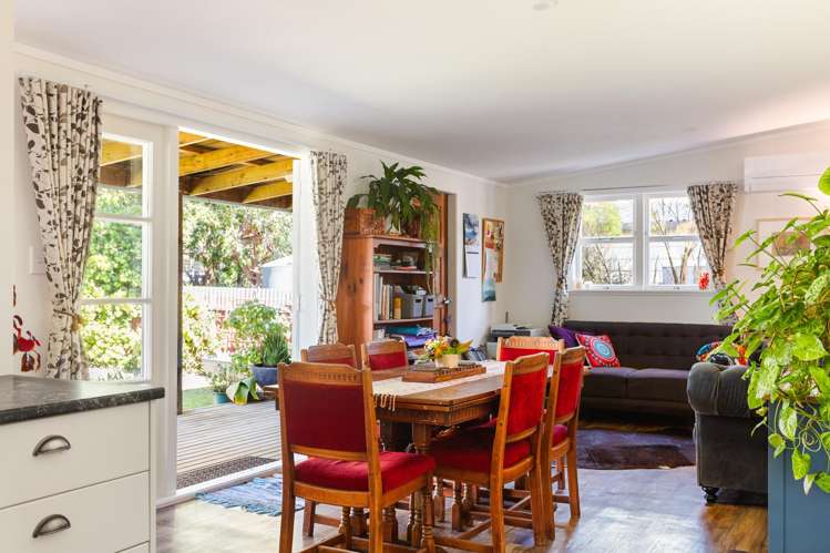 16 Parau Street Kaiti_9
