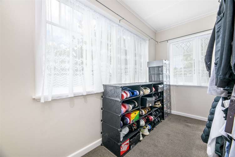 2 Bayside Avenue Te Atatu Peninsula_12