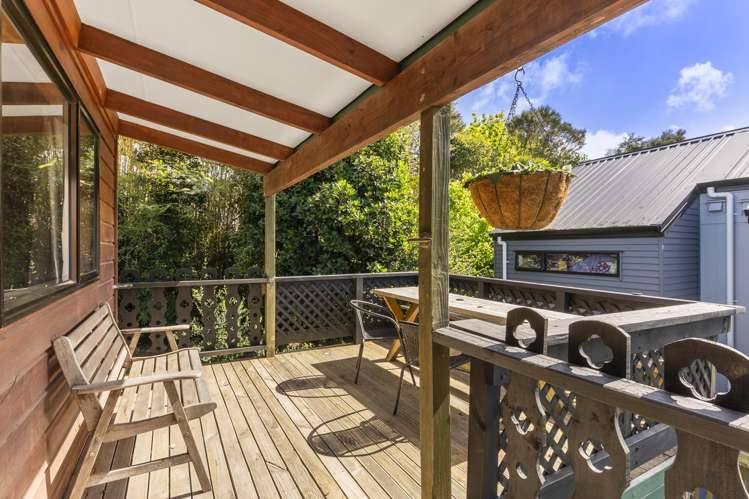13A Stottholm Road Titirangi_1