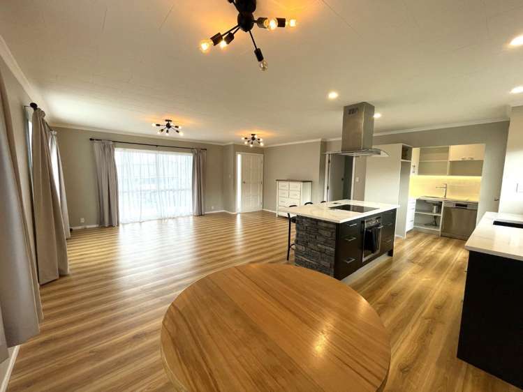 27 Warkworth Grove 10825_6