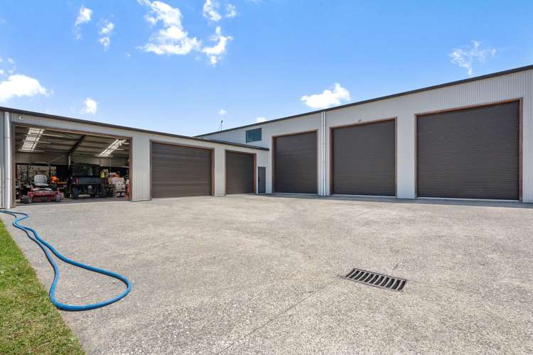 945 Kahikatea Flat Road Waitoki_15