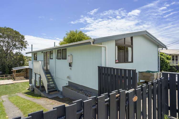26 Parakai Street Paraparaumu_20