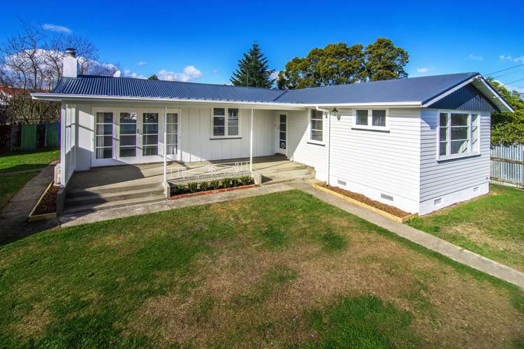 15 Jones Place Masterton_21