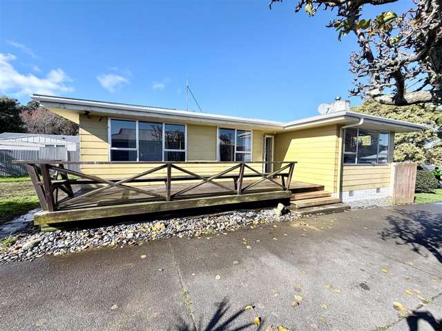 Refreshed, 3 bedroom family home!