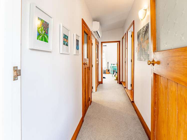 38 Waiwaka Terrace Strandon_10