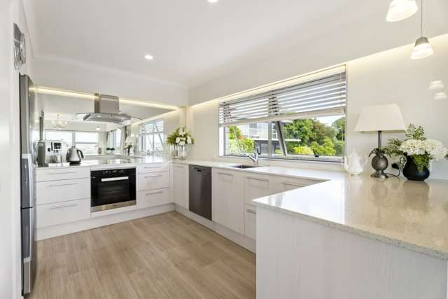 76 Marellen Drive 1628_1