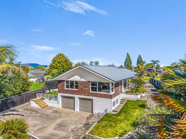 Privacy, Parking & Plenty of Space