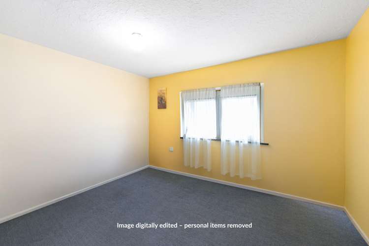 2/115 Rocking Horse Road Southshore_8