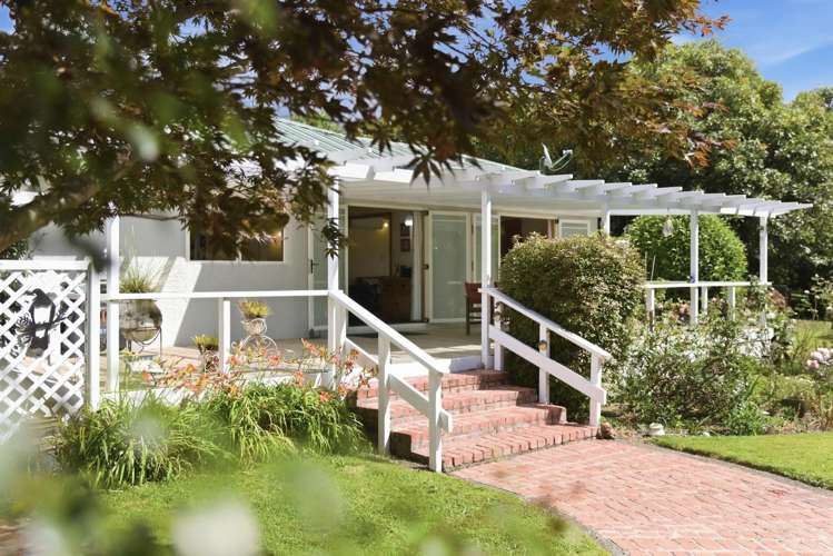 151a Hereford Road Oropi_1