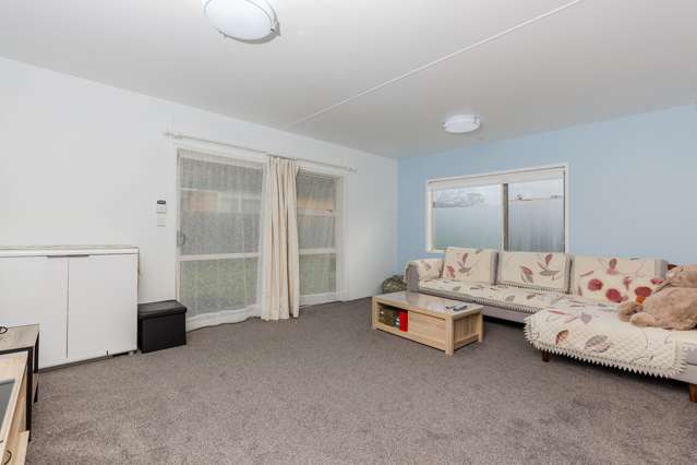 11 Bill Phillip Place Clendon Park_2