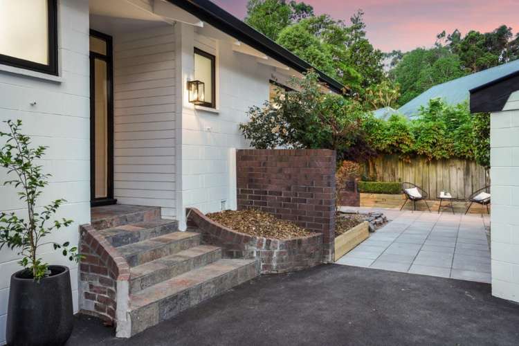 5 Holmcroft Court Cracroft_5