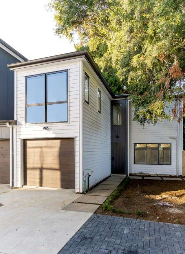 16 Rangimarie Close 10938_1