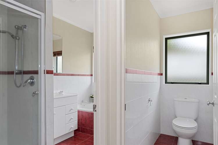 9 Acornia Close Ohauiti_12