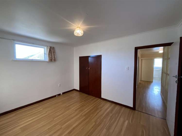 1/128 Edmonton Road Te Atatu South_5