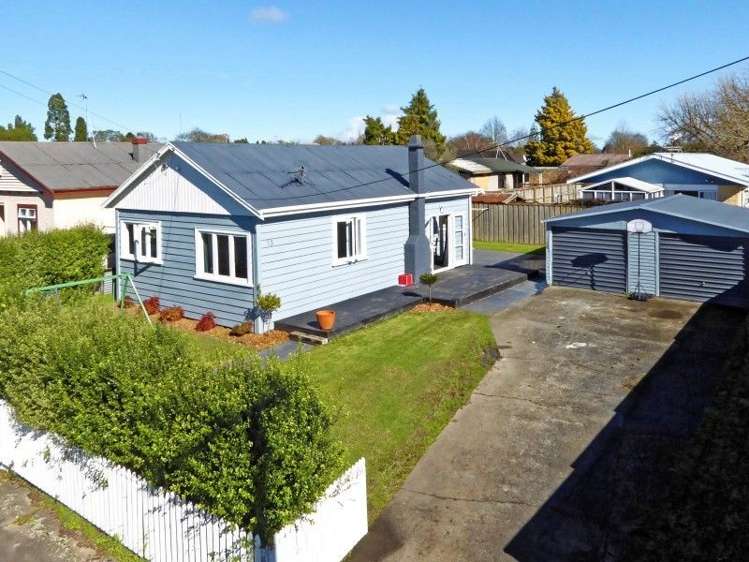 73 Galloway Street Hamilton East_0