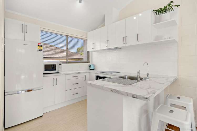 5a Orchard Street Avondale_17