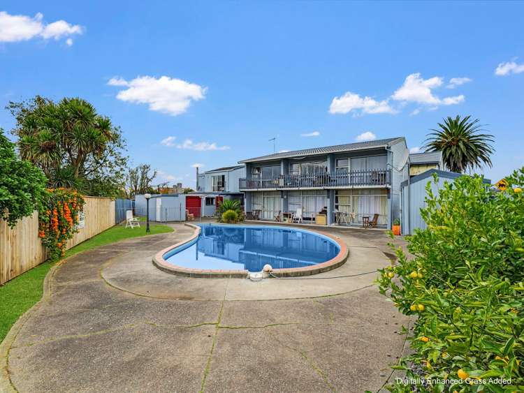 1 Hurworth Place_0
