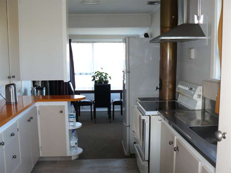 62 Grants Road Marchwiel_6