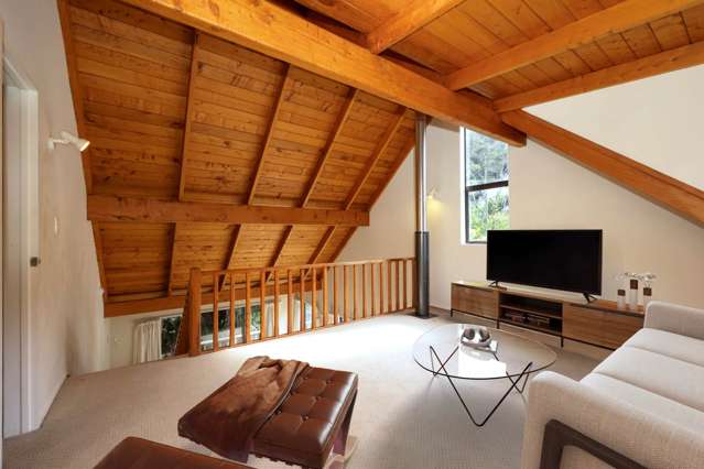 92 Laingholm Drive Laingholm_2