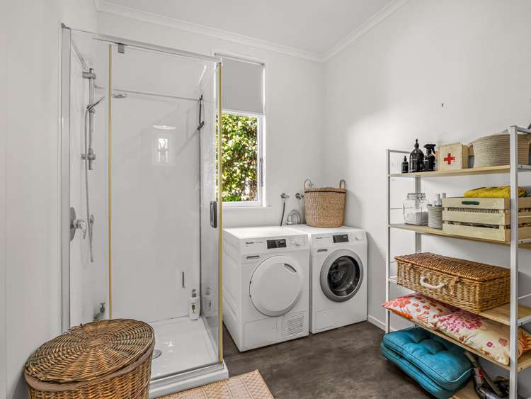 15 Godwin Crescent College Estate_18