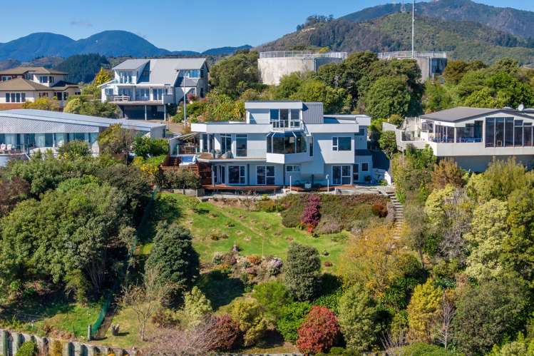 346 Princes Drive Britannia Heights_16