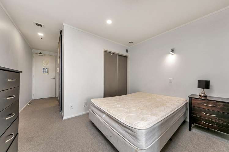 4b/16 Burton Street Grafton_11