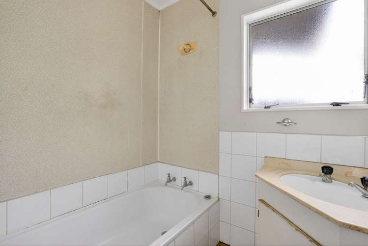 37 Huia Street Waiuku_19