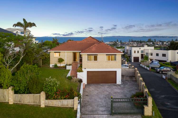 20 Ascot Way Orewa_9