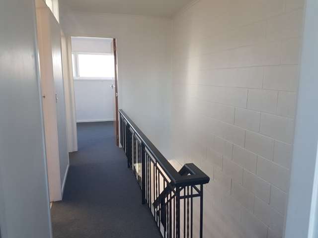 2/66 Golf Road 11229_4