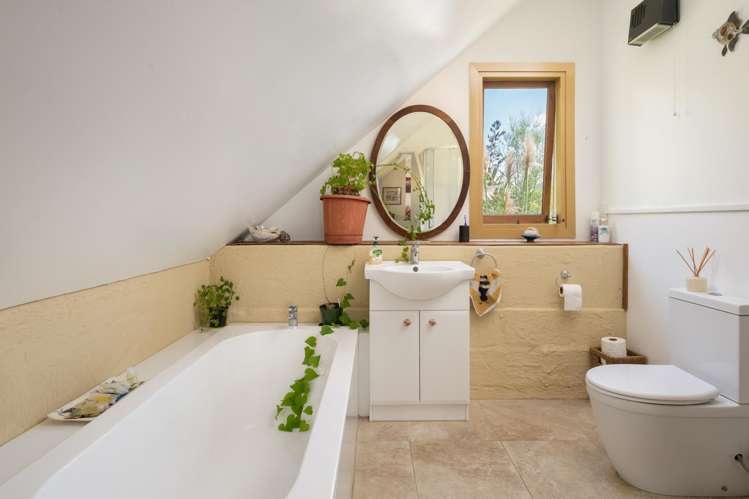 51 Boons Valley Road Waikawa_15