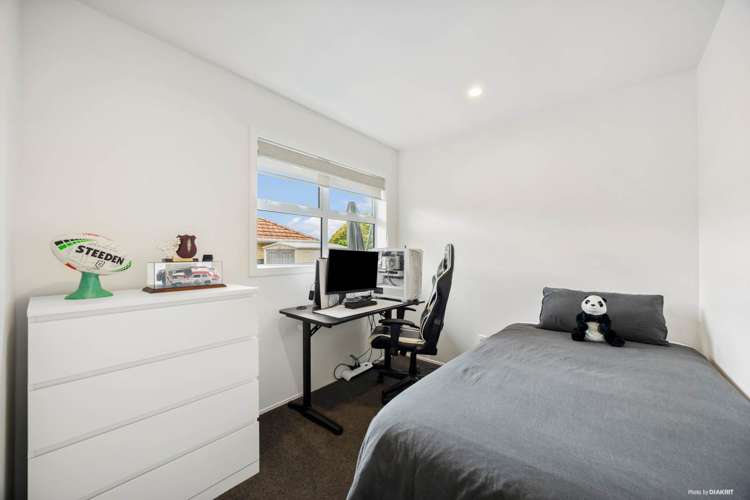 50 Lynmore Drive Hill Park_10