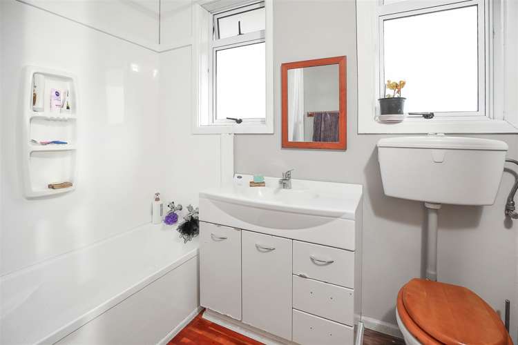 78 Thames Road Paeroa_8