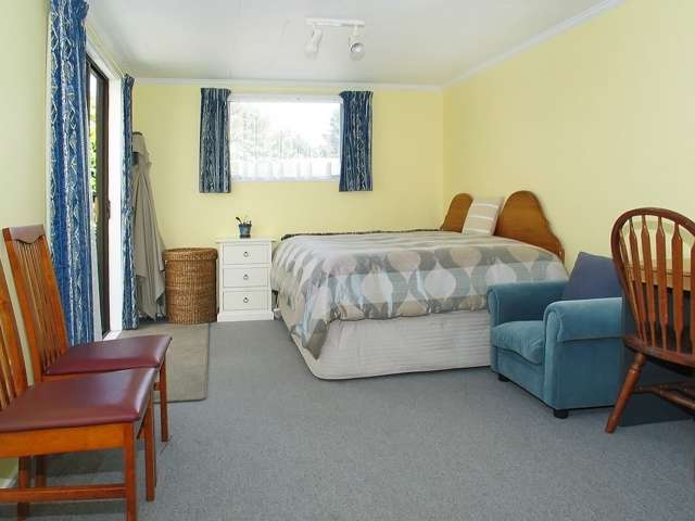 4 Otonga Way Churton Park_4