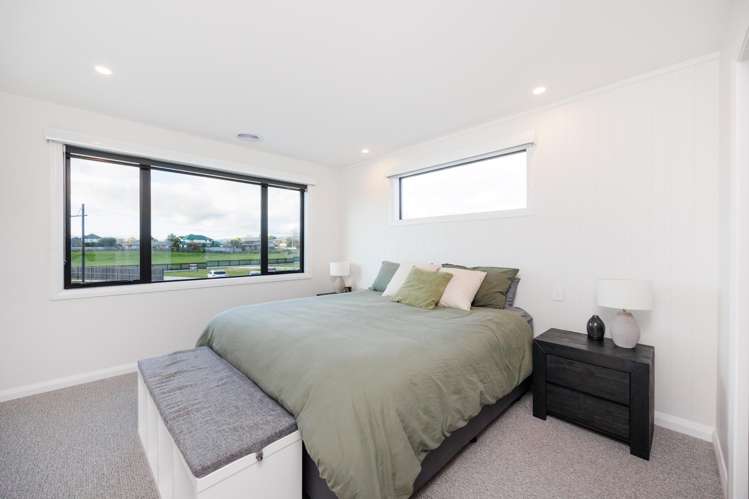 11 Mangatainoka Lane Awapuni_18