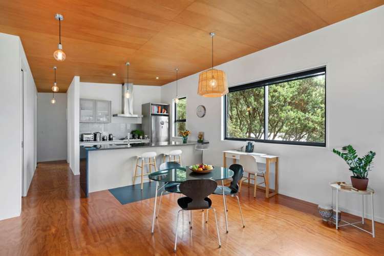 266 Bethells Road Bethells Beach_10