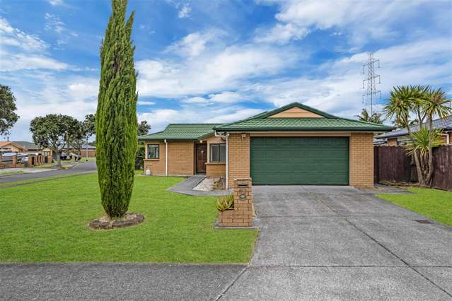 Great Family Living in Flat Bush