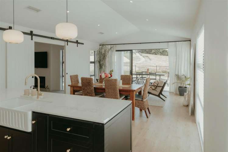 58 Les Wakefield Road Mapua_6