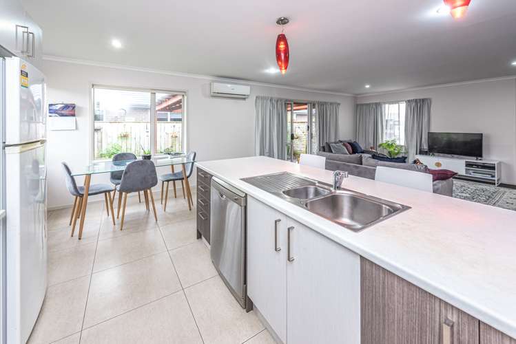21 Buckingham Place Springvale_6