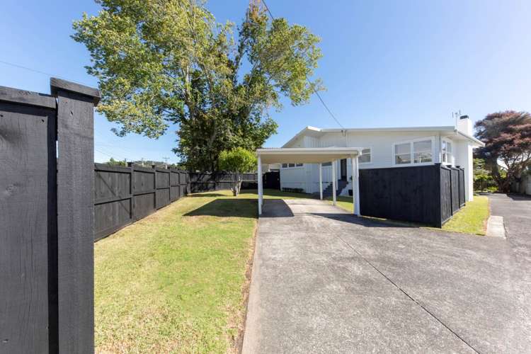 93 Atkinson Road Titirangi_15