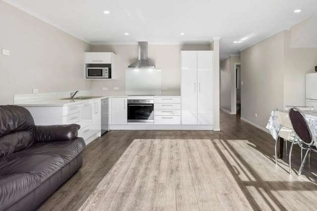 2/61 Fifth Avenue Enderley_1