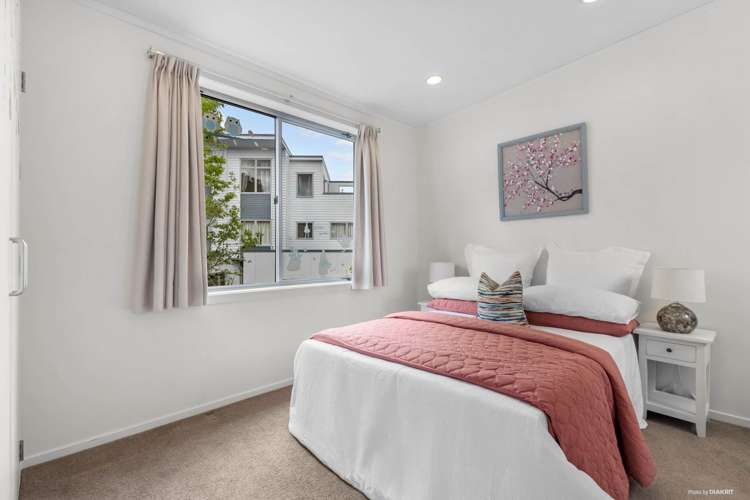 6/3 Wagener Place Mount Albert_11