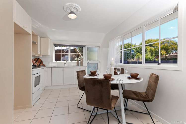 7 Forest Hill Road Henderson_4