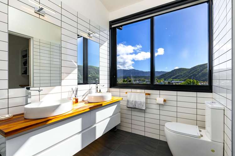 324A Waikawa Road Waikawa_23