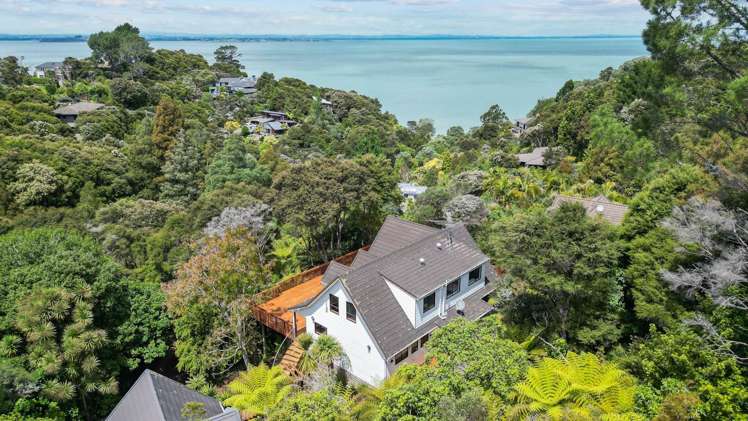 3 Herrings Cove Place Titirangi_47