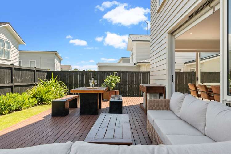 20 Couldrey Crescent Red Beach_11