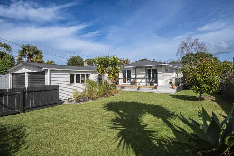 46 Mackesy Road Parahaki_18