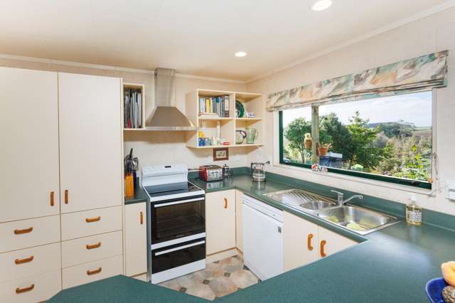 1233 Makino Road Halcombe_3