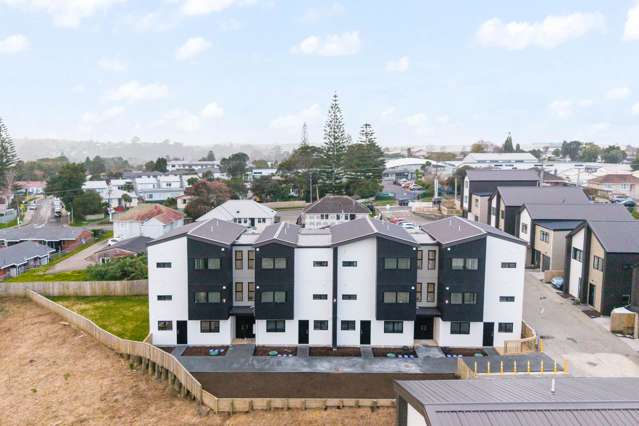 26 - 28 Pomaria Road Henderson_1