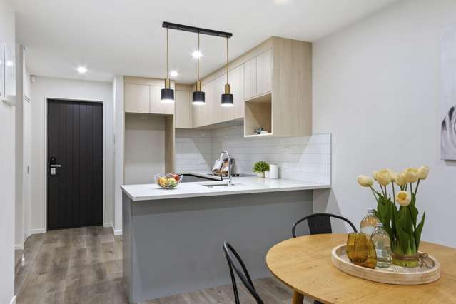 50C Sherwood Avenue Te Atatu South_4