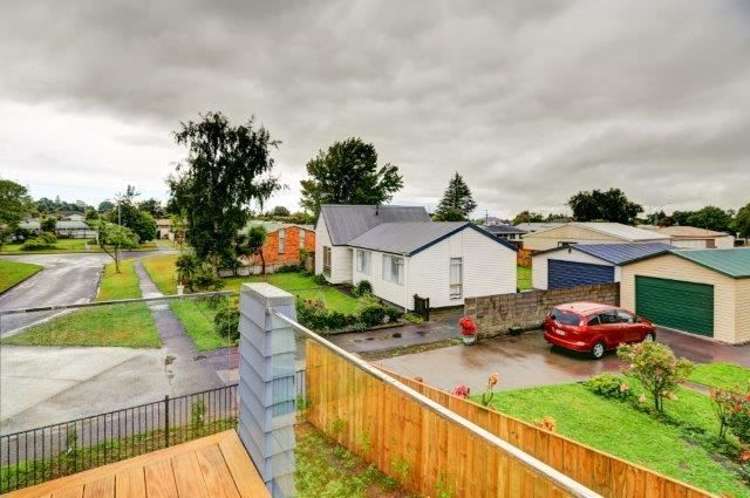 1/11 Crosher Place Silverdale_12